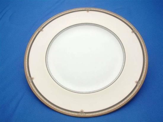 Picture of Dinner Plates