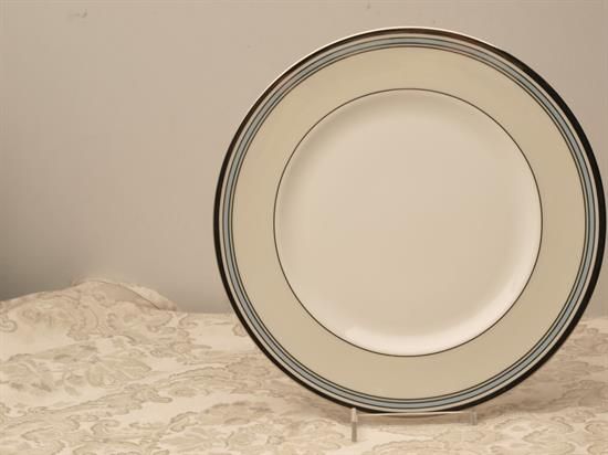 Picture of Dinner Plates