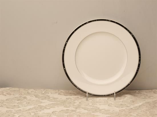 Picture of Dinner Plates