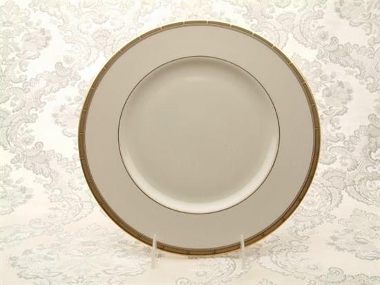 Picture of Dinner Plates