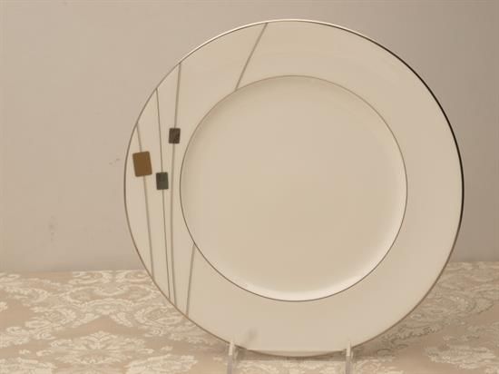 Picture of Dinner Plates