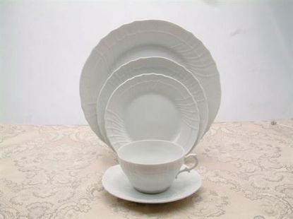 Picture of New 20pc. Service Of 4