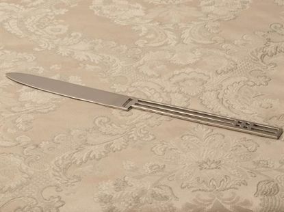 Picture of Place Knife Modern