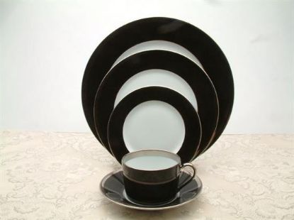 Picture of New 20pc. Service Of 4