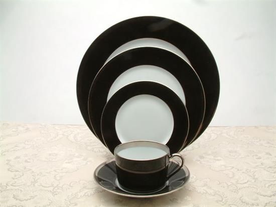 Picture of New 20pc. Service Of 4