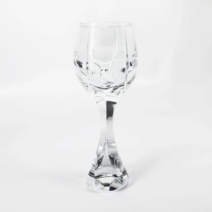 Picture of Baccarat Neptune Claret Wine Glass