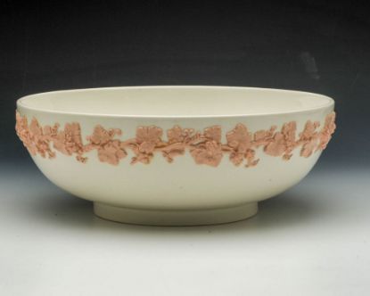 Picture of Wedgwood Pink On Cream Round Serving Bowl