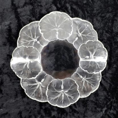 Picture of Lalique Honfleur Tray Saucer Plate