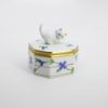 Picture of Herend Blue Garland Small Trinket Box With Kitten On Lid