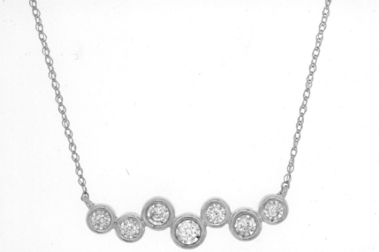 Picture of 14k White Gold Diamond Necklace