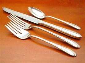 Show products in the Invitation pattern