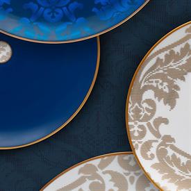 Show products in the Damasse pattern