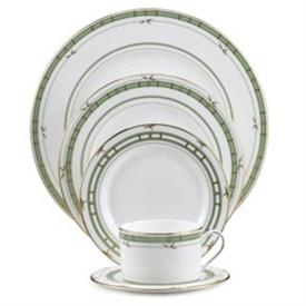 Show products in the Pompano Point pattern