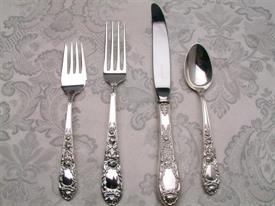 Show products in the Kirk Rose pattern