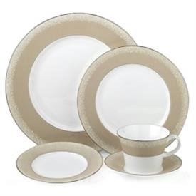 Show products in the Luminescent Pearls pattern