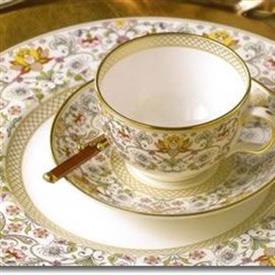 Show products in category Majestic Haddon Hall