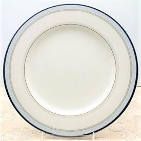 Show products in the Crowne Platinum pattern