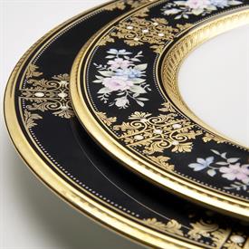 Show products in category Evening Majesty