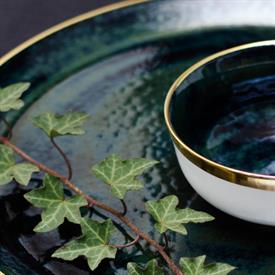 Show products in the Lush Forest pattern