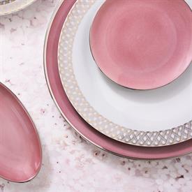 Show products in the Passion pattern