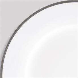 Show products in the Fontainebleau Platinum pattern