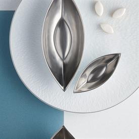 Show products in the Mineral Filet Platinum pattern