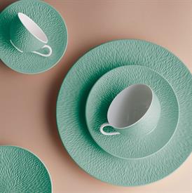 Show products in the Mineral Irise Turquoise pattern