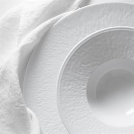 Show products in the Mineral White pattern