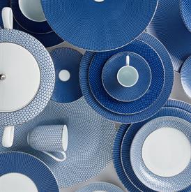 Show products in the Tresor Blue pattern