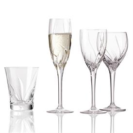 Show products in the Estelle pattern