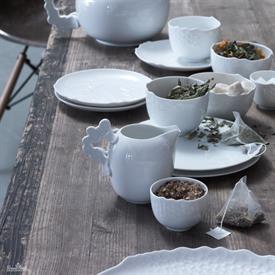 Show products in the Landscape White pattern