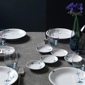 Show products in category Blue Palmette