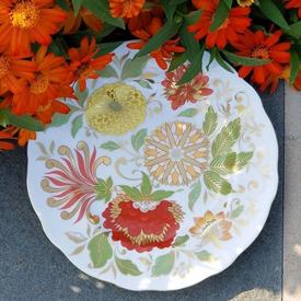 Show products in the Accent Plates pattern