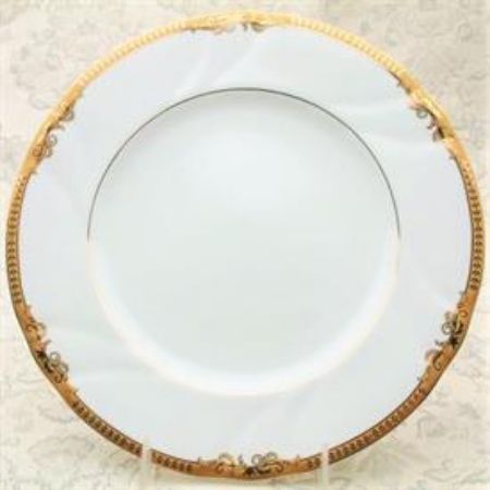 Picture for pattern Crown Swirl Gold