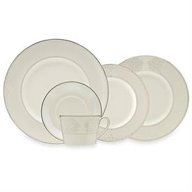 Show products in the Modern Love by Monique Lhuillier pattern