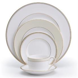 Show products in the Champagne Duchesse pattern