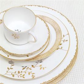 Show products in category Gilded Leaf