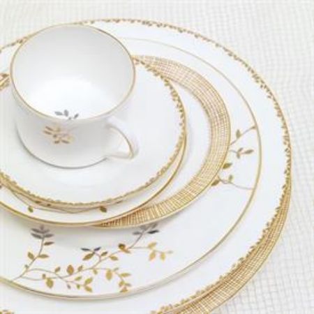 Picture for pattern Gilded Leaf