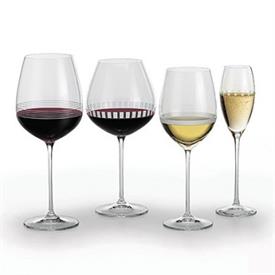 Show products in the Pouring Point pattern