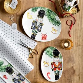 Show products in the Nutcrackers pattern