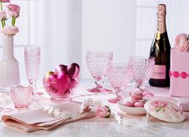 Show products in the Boston Rose pattern