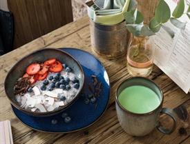 Show products in the Lave Earthenware pattern