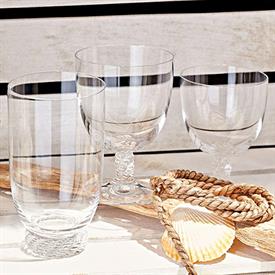 Show products in the Montauk pattern