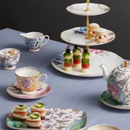 Picture for pattern Butterfly Bloom