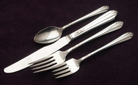 Show products in the Claridge pattern