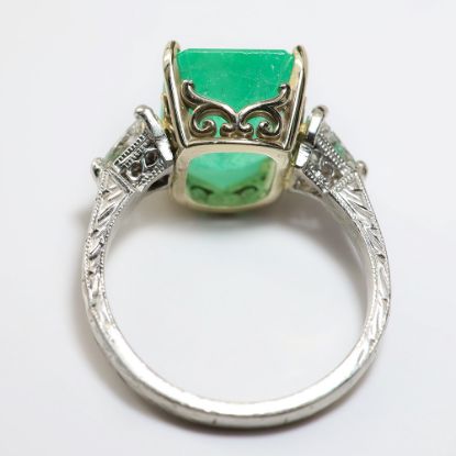 Picture of Platinum Emerald and Diamond Ring 