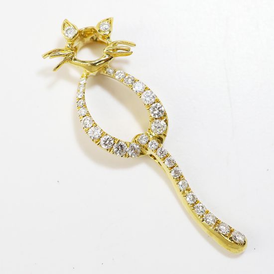 Picture of 14k Yellow Gold Diamond Cat Pendant