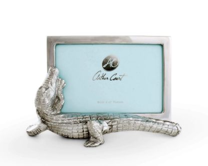 Picture of Alligator Photo Frame, 4x6"
