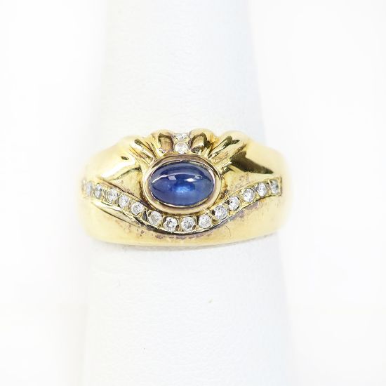 Picture of 14k Yellow Gold Oval Sapphire & Diamond Ring