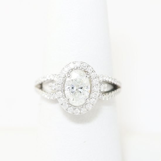 Picture of 18k White Gold Diamond Ring